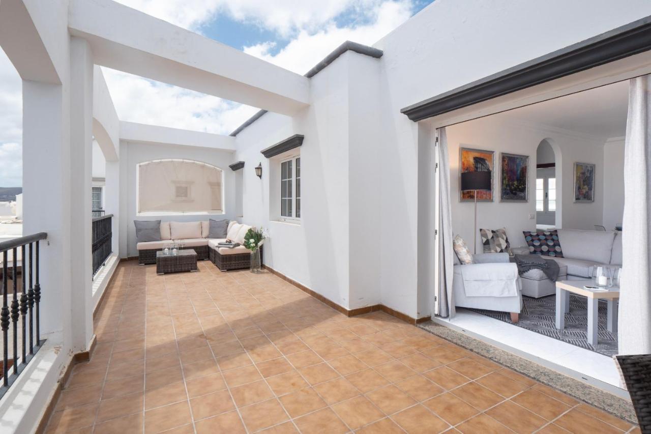 Comfortable And Modern Apartment Next To The Avenida Central In تياس المظهر الخارجي الصورة