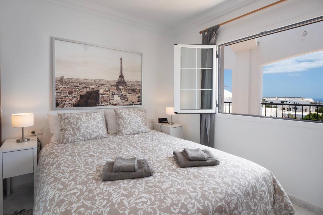Comfortable And Modern Apartment Next To The Avenida Central In تياس المظهر الخارجي الصورة
